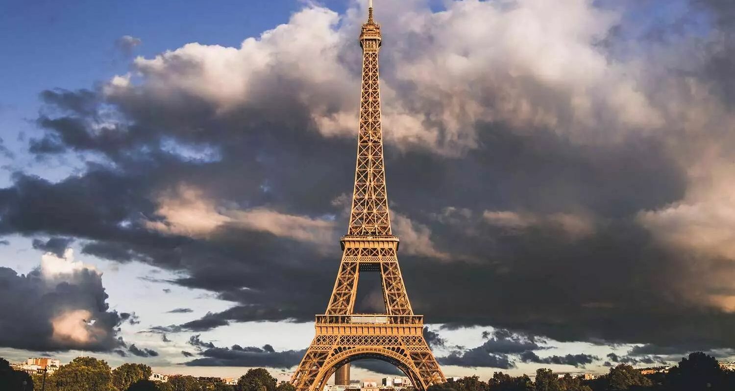 csm_Header_Eiffelturm_alexis-minchella-wTSXKJBtznA-unsplash_e7974abc08