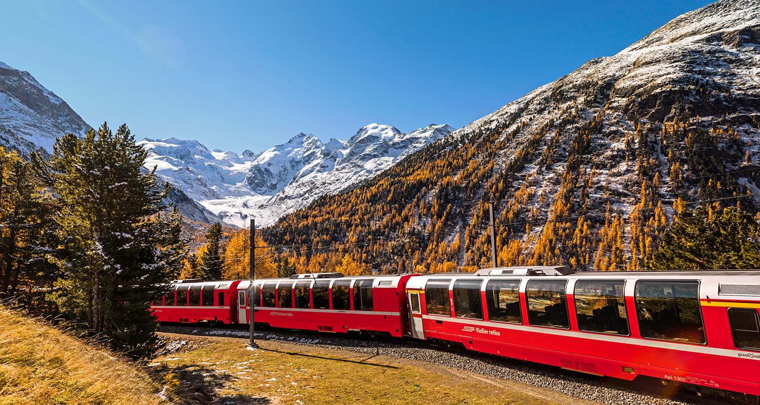 Mit dem Panoramazug die Schweizer Alpen entdecken