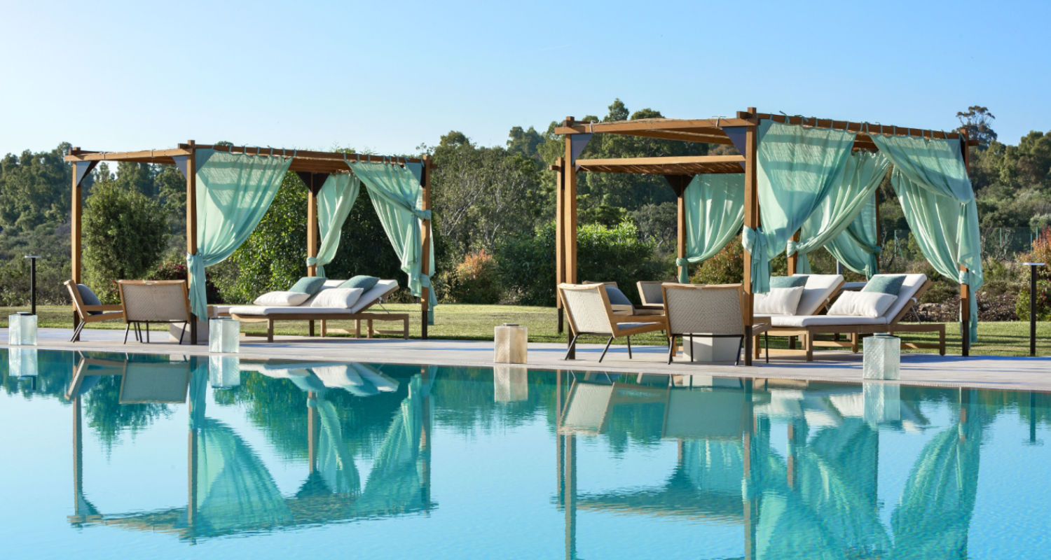 Neues Luxushotel auf Sardinien Baglioni Pool