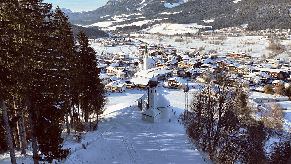 Der "Bergdoktor" spielt in der Region "Wilder Kaiser" in Tirol. Gedreht wurde vor allem in Ellmau.