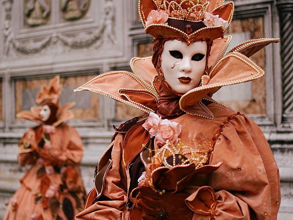 Tradition mit Stil und Partylust: der Karneval in Venedig.