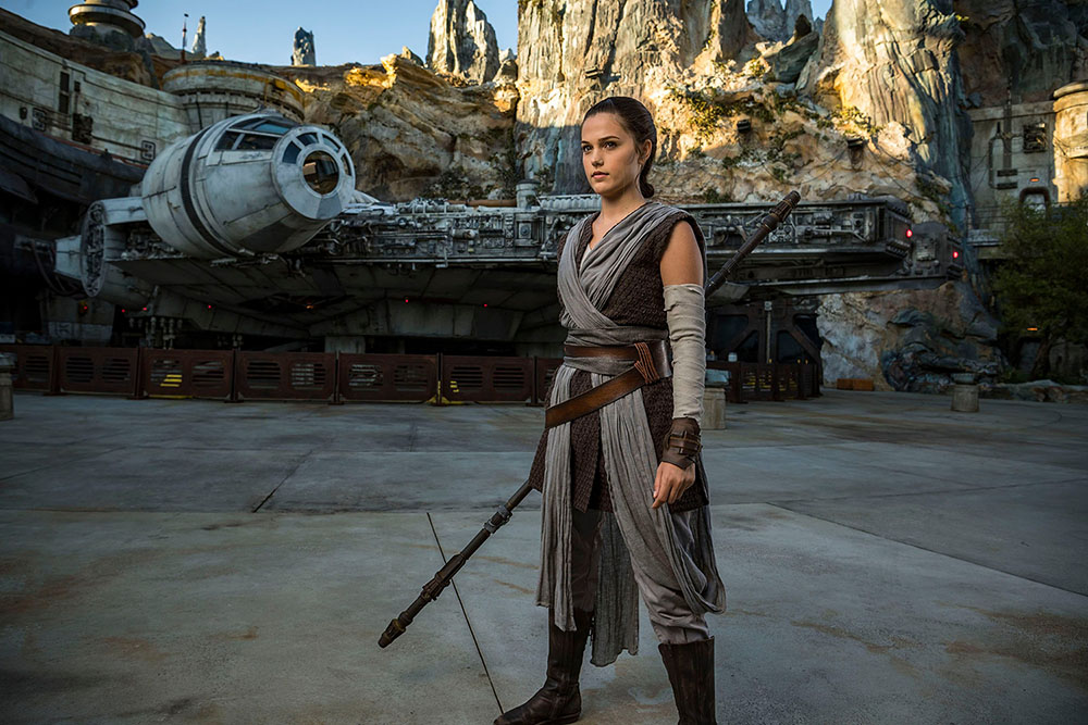 Rey in Star Wars: Galaxy's Edge