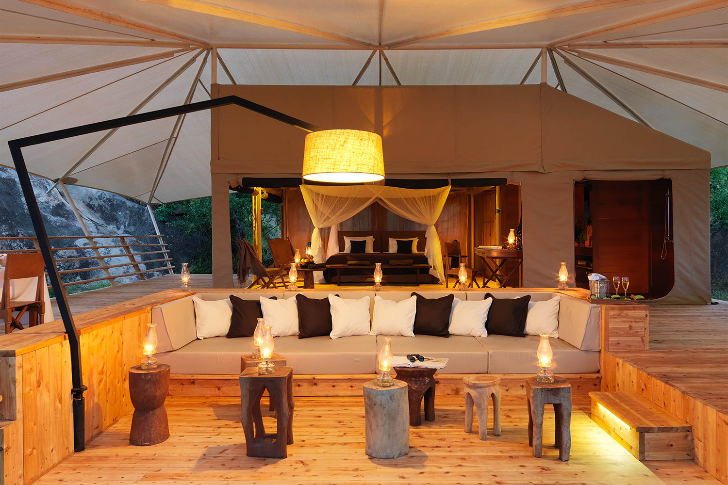 Serengeti Bushtops Luxus-Lodges
