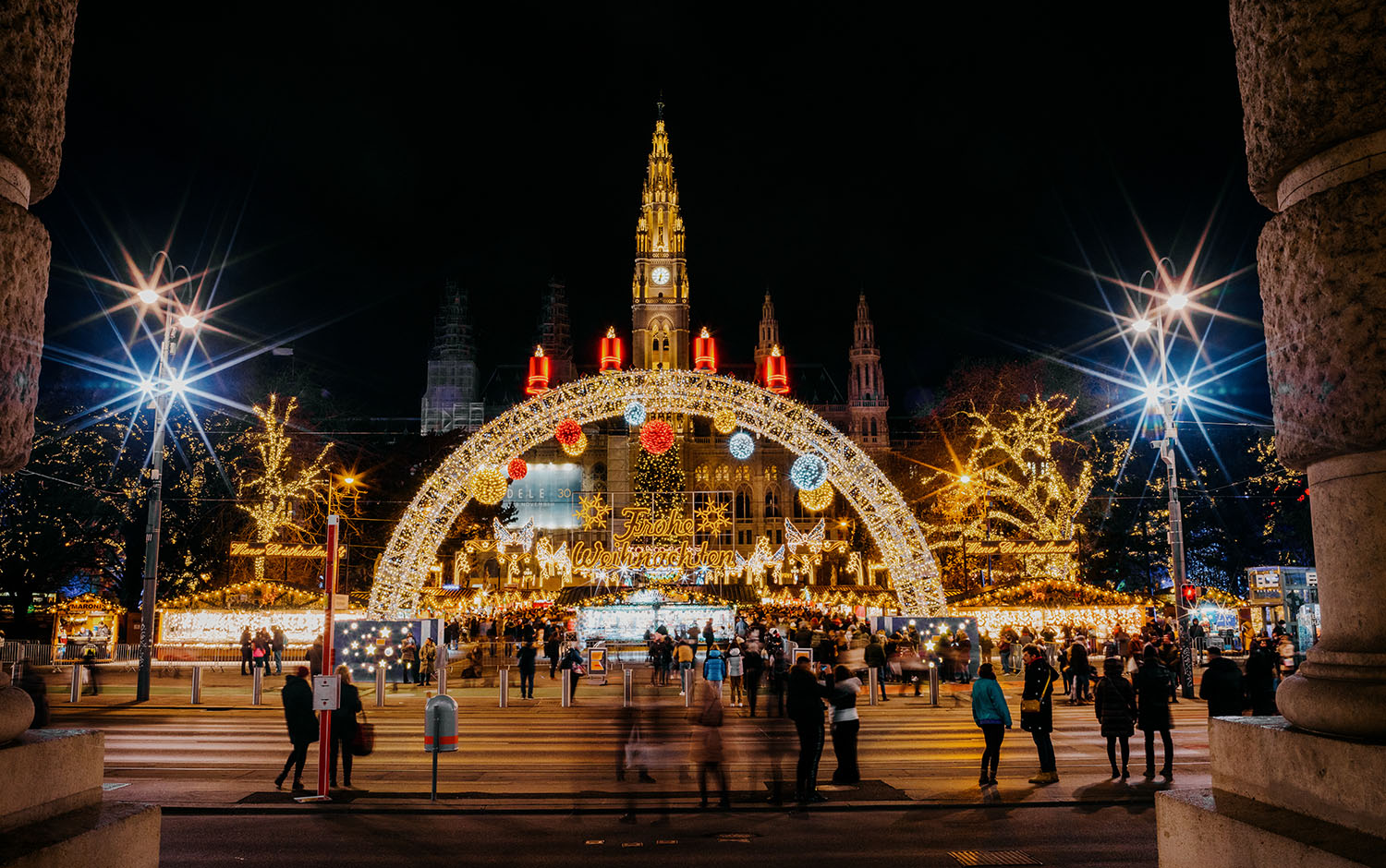 Christkindlmärkte und Adventmärkte in Wien: Weiihnachtsmarkt Rathausplatz