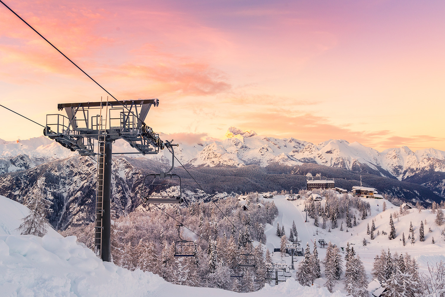 Pures Vergnügen mit diesen 5 trendigen Ski-In & Ski-Out Hotels in Südtirol