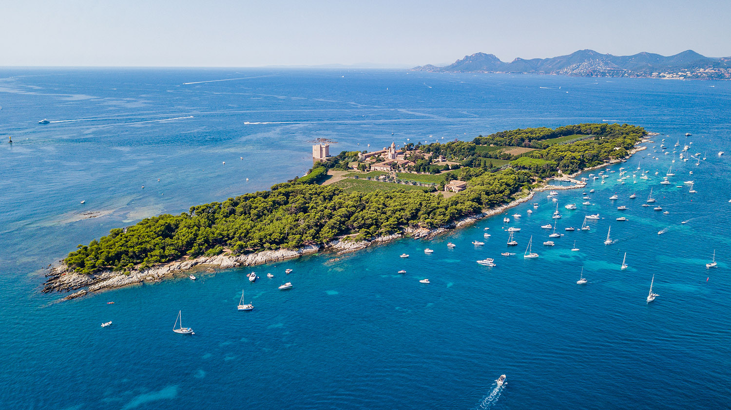 Wem der Trubel rund um das Cannes Film Festival zu viel wird, begibt sich auf die Île Sainte-Marguerite. 