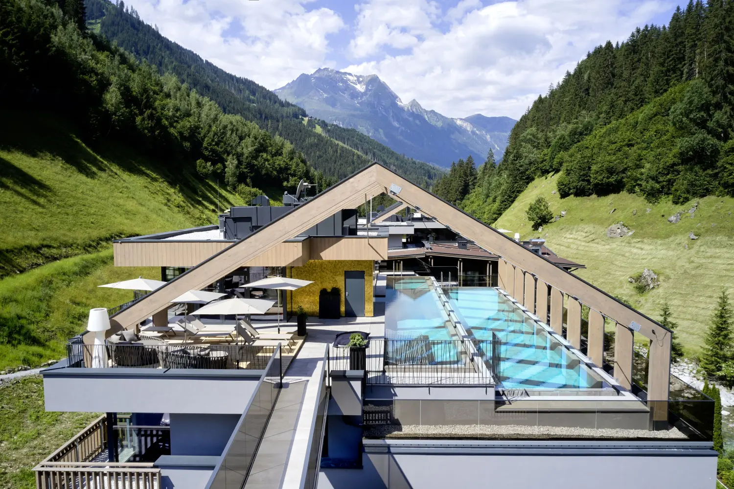 Infinity-Pools in den Alpen