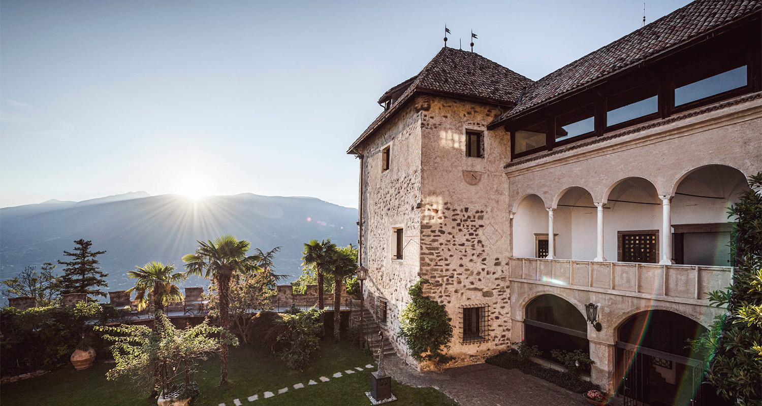 Castel Fragsburg: 20 einzigartige Suiten auf einem privaten Hügel