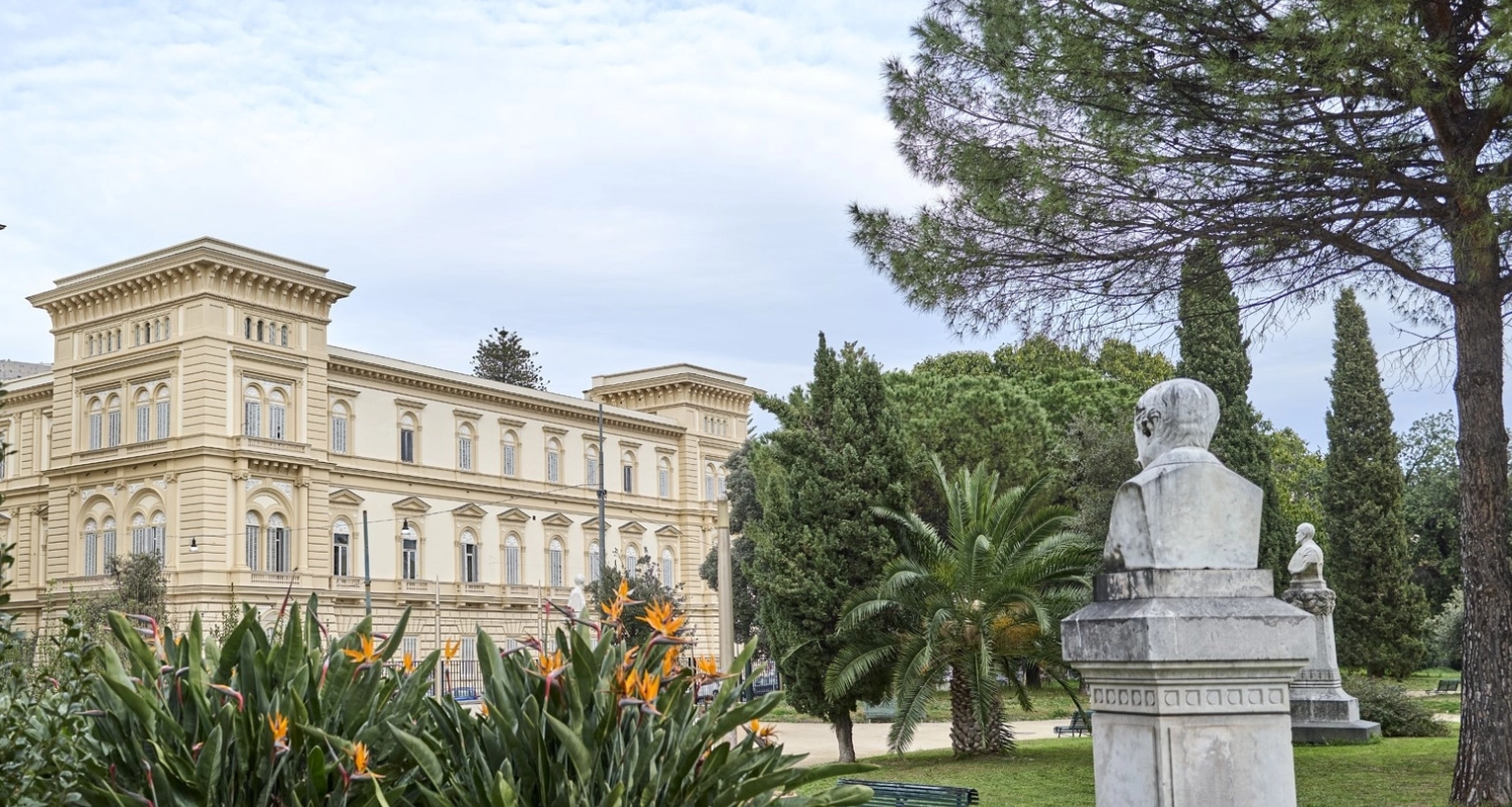 Palazzo Sirignano wird erstes Rocco Forte Hotel in Neapel